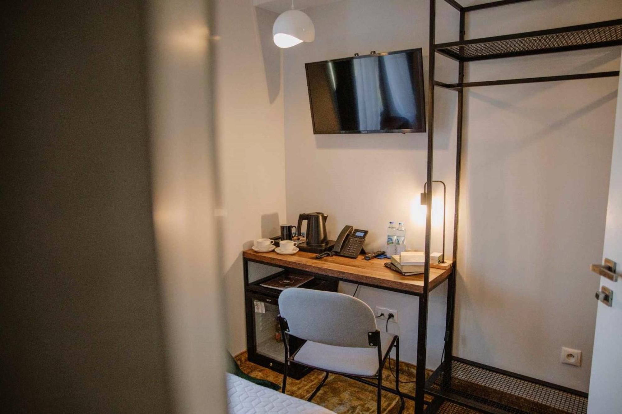 Hotel Stacja Kultura Poniatowa Esterno foto